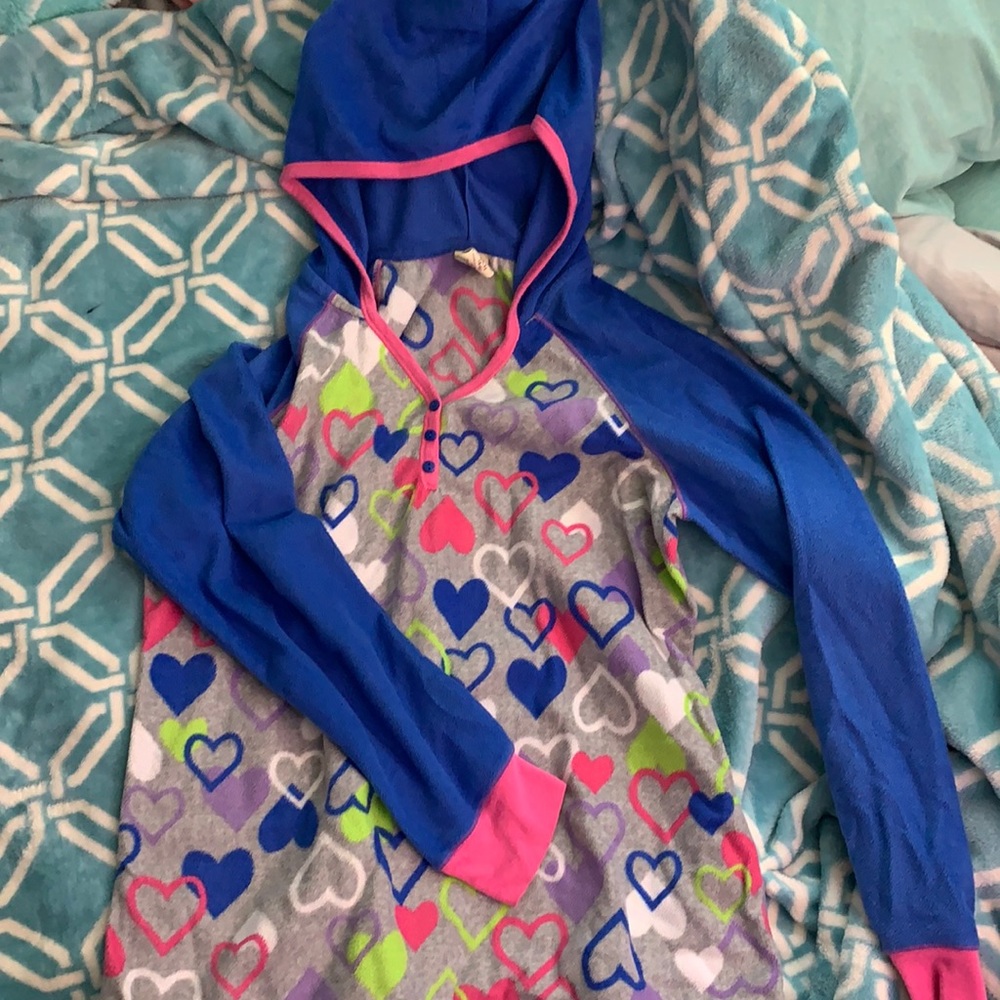 Kid pj top with hood
